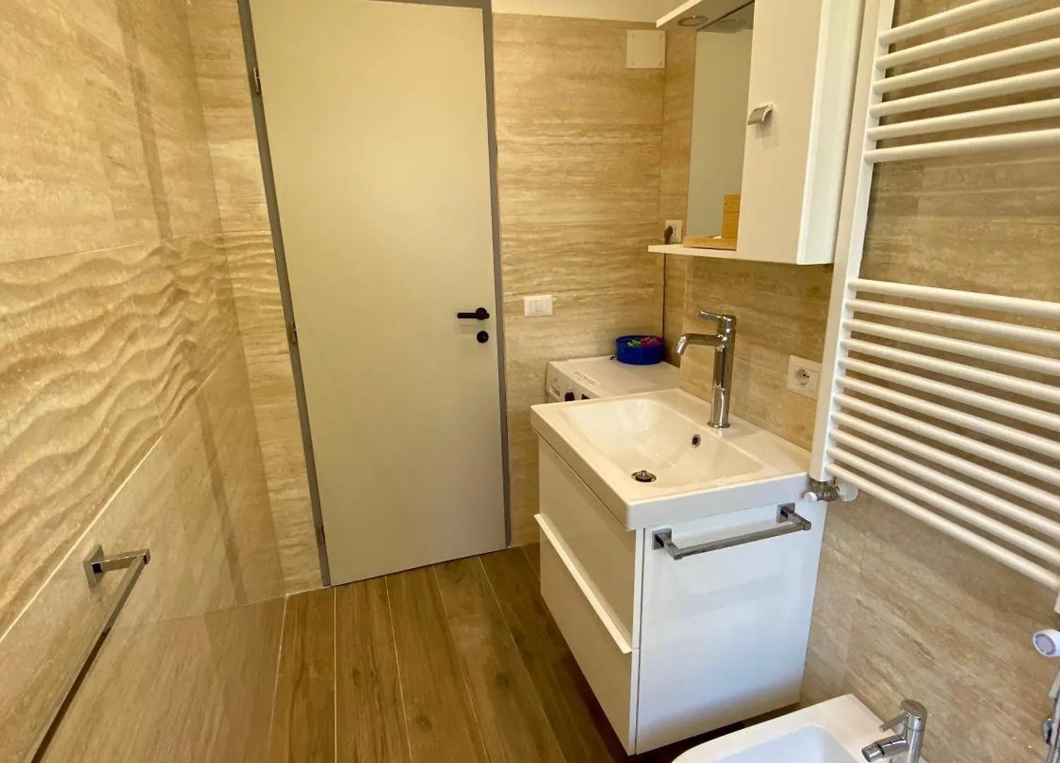 Grande Rifugio Apartment - Zona Eur Roma