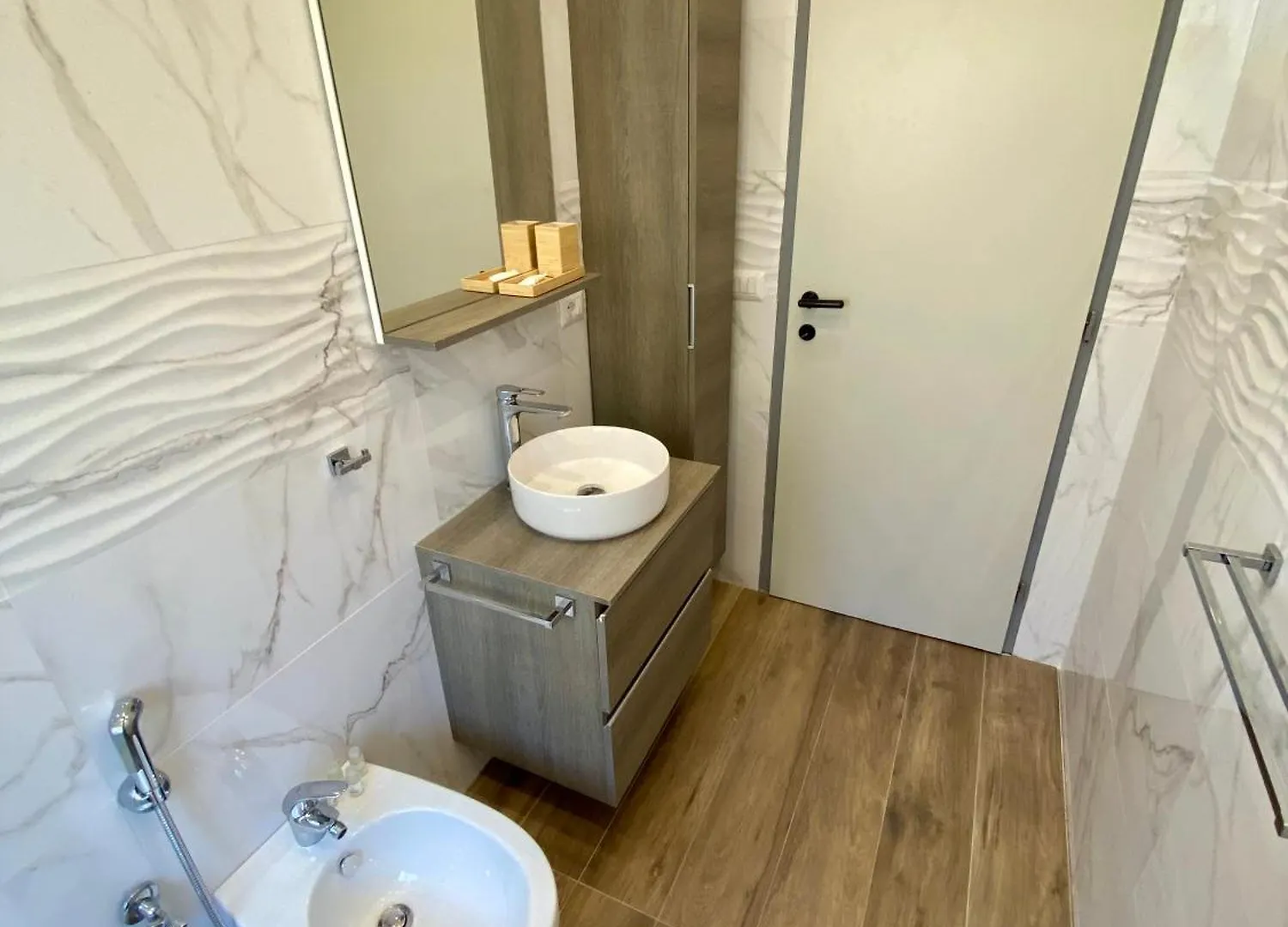 Grande Rifugio Apartment - Zona Eur Roma
